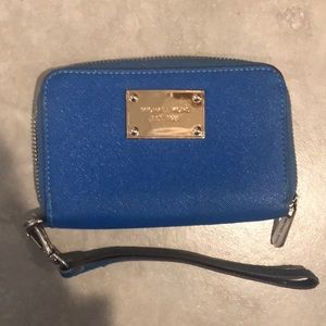Michael Kors wristlet